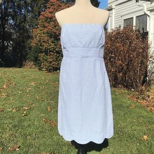 EUC Vineyard Vines Strapless Seersucker Dress